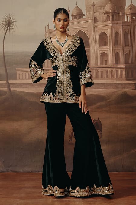 Sabe Nayla Embroidered Velvet Peplum Kurta & Pant Set 