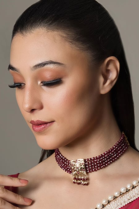 Queens Jewels Chic Square Tukdi Red Choker 