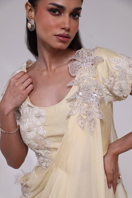 Smriti By Anju Agarwal Silk, Chinon Lace, Beads, Sequins Scoop Neck Aad515ivory_scqzc76e32b9gt Online at Aza Fashions Smriti By Anju Agarwal_Silk, Chinon Lace, Beads, Sequins Scoop Neck Aad515ivory_scqzc76e32b9gt _Online_at_Aza_Fashions