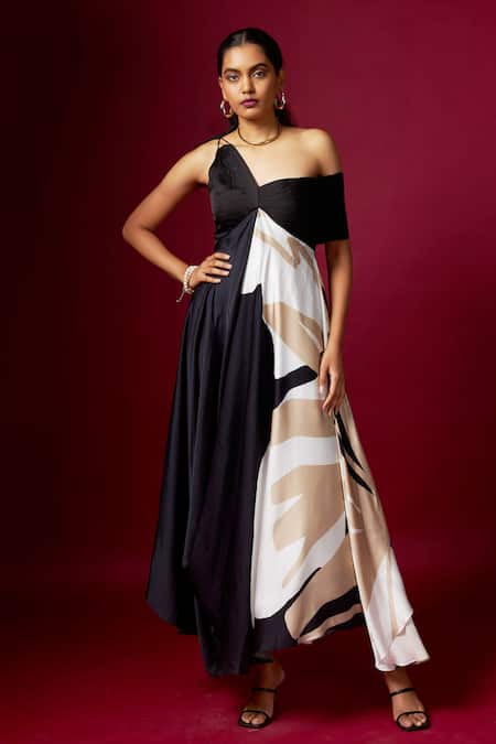 Vedika M Black & White Abstract Print One Shoulder Dress 