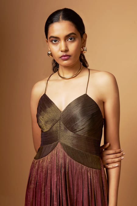 Buy_Vedika M_Green Tissue, Silk Sweetheart Neck Hand Pleated Strap Dress _Online_at_Aza_Fashions