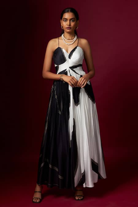 Vedika M Black & White Abstract Print Strap Dress 