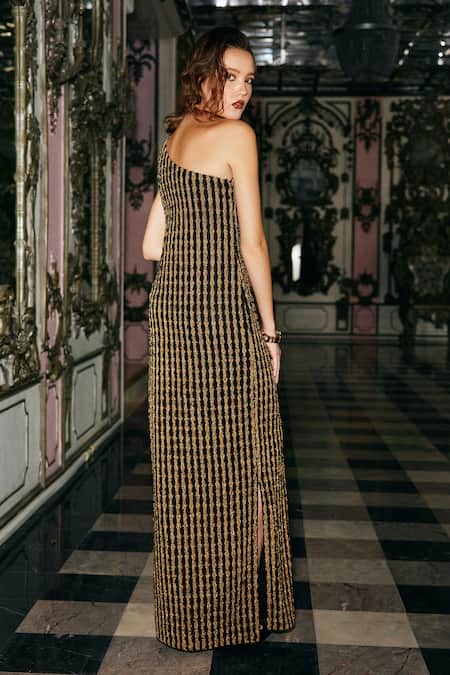 Dash And Dot Textured One Shoulder Dress 