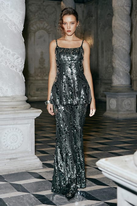 Dash And Dot Paillette Sequins Peplum Top 