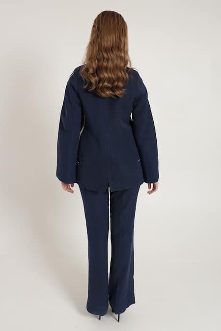 Shagufta Embroidered Cape & Straight Pant Set 