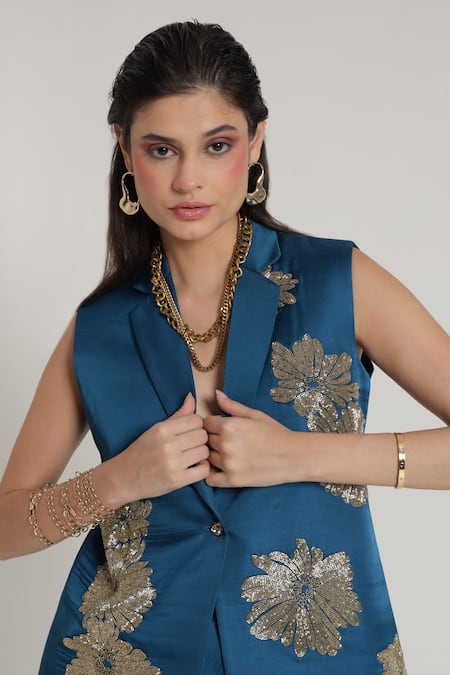 Buy_Shagufta_Teal Silk Embroidery V-neck Gold Flower Cutdana Jacket Pant Set _Online_at_Aza_Fashions