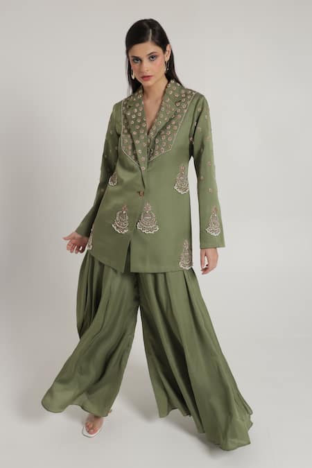 Shagufta Overlap Blazer & Sharara Set With Jhumka Details 