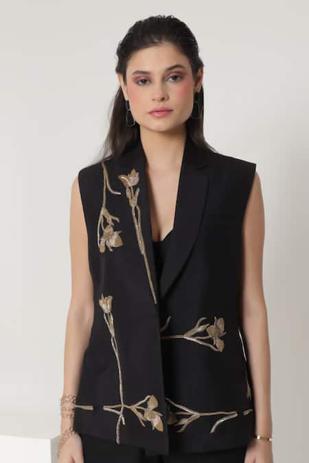 Shagufta_Black Silk Embroidery V-neck Sleeveless Floral Jacket Pant Set _at_Aza_Fashions