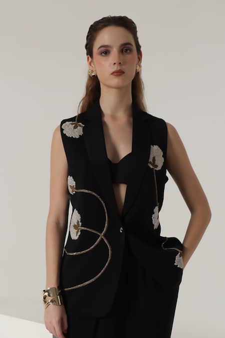 Shop_Shagufta_Black Crepe Pearls, Embroidery V-neck Floral Dabka Jacket Pant Set _Online_at_Aza_Fashions