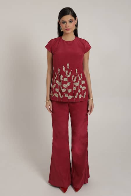 Shagufta Leaf Motif Top & Pant Set 