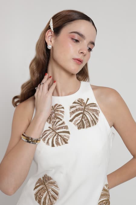 Buy_Shagufta_White Georgette Embroidery, Zari Halter Neck Zardozi Top And Pant Set _Online_at_Aza_Fashions