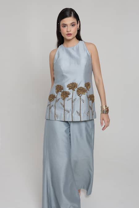 Shagufta Floral Embroidered Top & Pant Set 