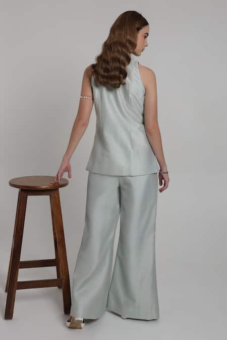 Shagufta Floral Hand Thread Embroidered Top & Pant Set 