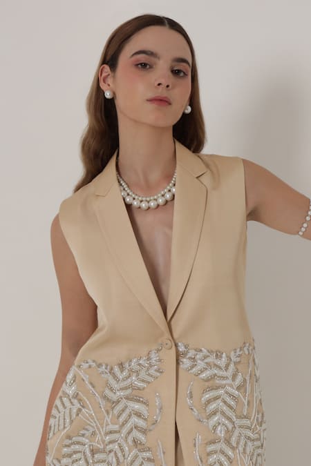 Shagufta_Beige Silk Cut Work, Embroidery V-neck Cutdana Jacket Pant Set _Online_at_Aza_Fashions