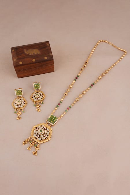Smars Jewelry Stone Embellished Rajwadi Pendant Necklace Set 