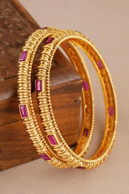 Buy_Smars Jewelry_Gold Plated Stones Antique Carved Ruby Studded Pair Of Bangles _Online_at_Aza_Fashions