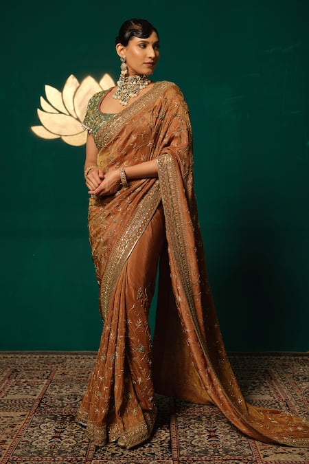 Niloufer By Aasif Ally Embroidered Shimmer Saree With Blouse 