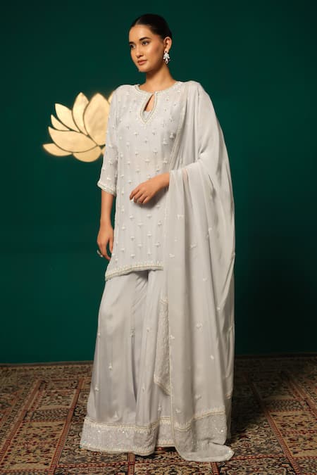 Buy_Niloufer By Aasif Ally_Silver Tissue Sequins, Embroidery, Beads Keyhole Floral Butti Kurta Sharara Set 