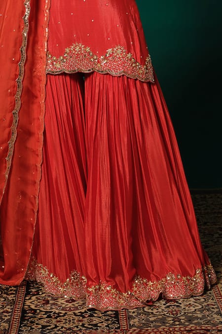 Buy_Niloufer By Aasif Ally_Red Chinon Sequins, Beads V-neck Scattered Embroidered Kurta Sharara Set 