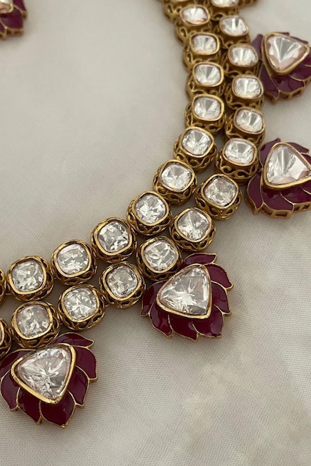 Buy_Saga Jewels_Red Stones Floral Motif Enamelled Necklace Set _Online_at_Aza_Fashions
