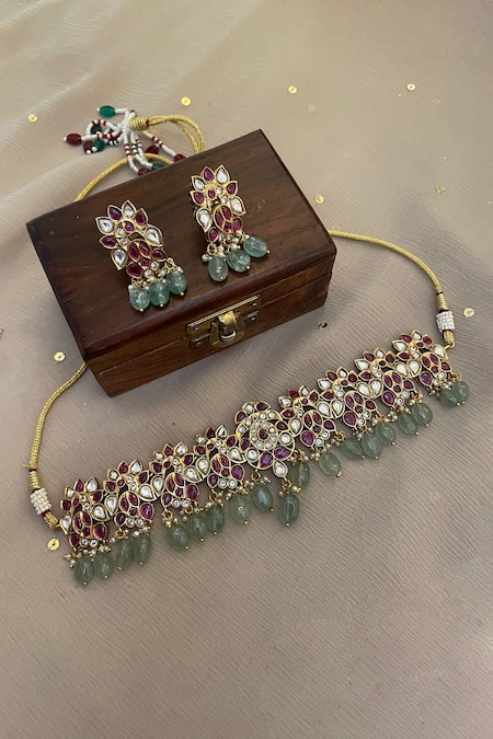 Saga Jewels Floral Polki Embellished Beaded Necklace Set 