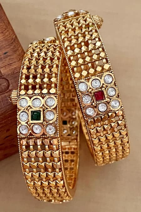 Saga Jewels Mesh Work Pair of Bangles