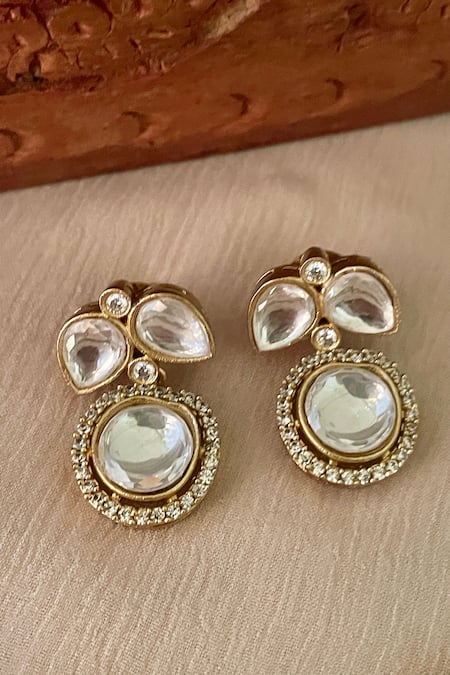 Saga Jewels_White Stones Polki Embellished Choker Necklace Set _Online_at_Aza_Fashions