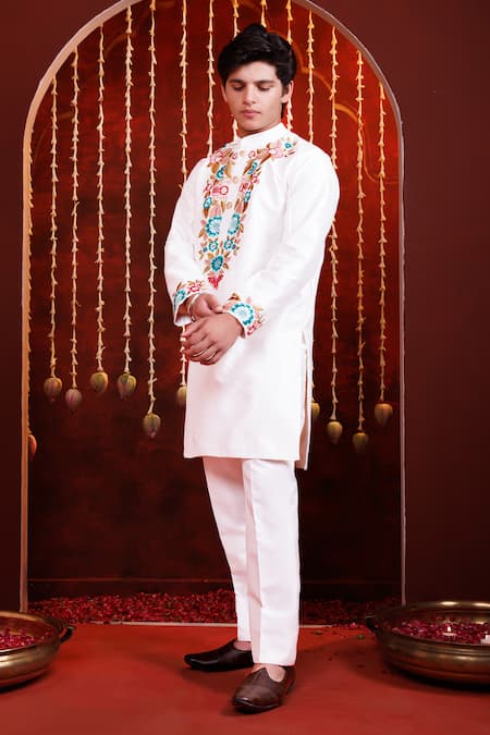 Buy_Hoity Moppet_White Silk Embroidery Guldasta Floral Kurta Set 