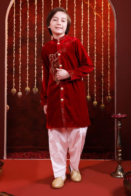 Hoity Moppet_Red Velvet, Cotton Embroidery, Studs Khushrang Lion Kurta Set _Online_at_Aza_Fashions