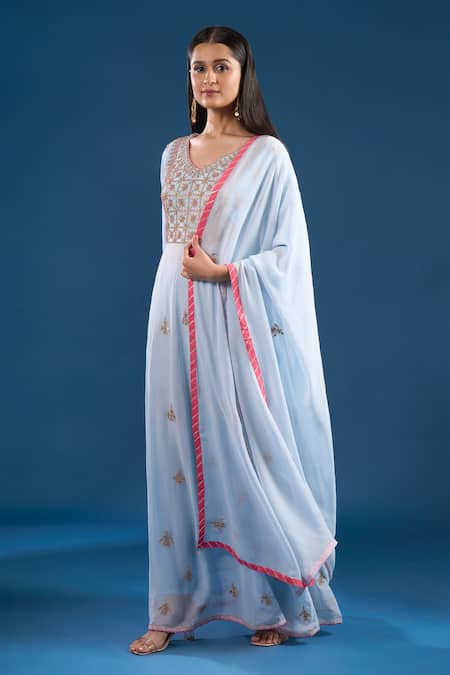 Buy_Samyukta Singhania_Purple Georgette Zari, Embroidery V-neck Zardozi Hand Anarklai With Dupatta _Online_at_Aza_Fashions