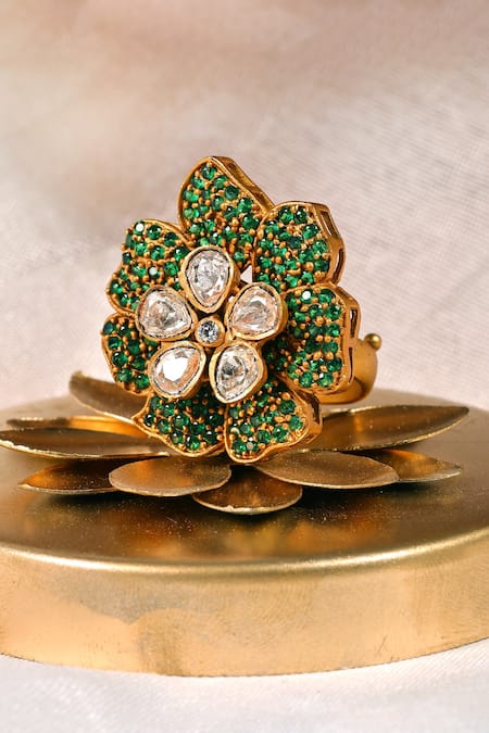 Prestones Floral Polki & Green Bead Adjustable Ring