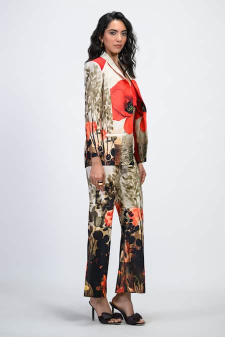 The Dramebaaz CO Off White Lycra Embroidery, Modista Floral Print Blazer And Trouser Co-ord Set Online at Aza Fashions The Dramebaaz CO_Off White Lycra Embroidery, Modista Floral Print Blazer And Trouser Co-ord Set _Online_at_Aza_Fashions