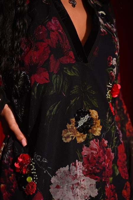 Shop_The Dramebaaz CO_Black Georgette Sequins, Beads V-neck Nocturna 3d Embellished Dress 