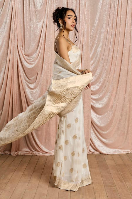 SAANJH BY LEA White Georgette Zari, Embroidery, Zoya Banarasi Pre-draped Saree With Bustier at Aza Fashions SAANJH BY LEA_White Georgette Zari, Embroidery, Zoya Banarasi Pre-draped Saree With Bustier _at_Aza_Fashions