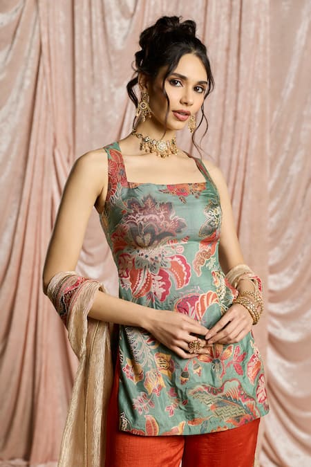 SAANJH BY LEA_Silk, Jacquard, Tissue Rangriti Floral Embellished Sharara Set_bjj14svbds3f9l _at_Aza_Fashions
