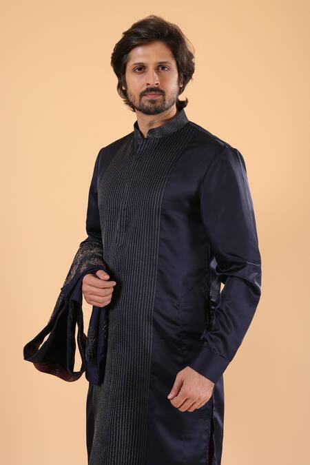 Buy_Millionaire_Black Silk, Linen, Satin Embroidery Thread Work Bundi Kurta Set _Online_at_Aza_Fashions