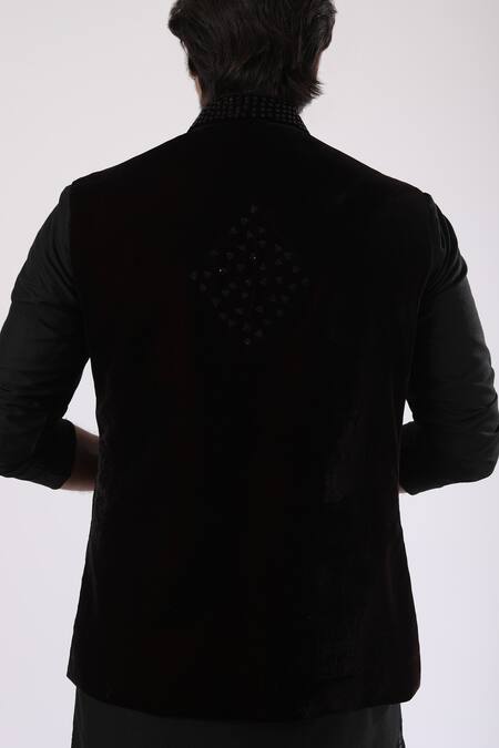 Buy_Millionaire_Black Linen, Satin, Velvet Stones Embroidered Bundi Kurta Set 