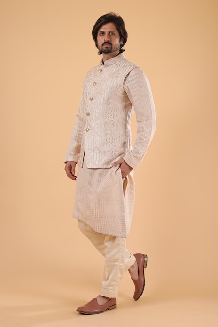 Buy_Millionaire_Beige Silk Embroidery Thread Work Bundi Kurta Set _Online_at_Aza_Fashions