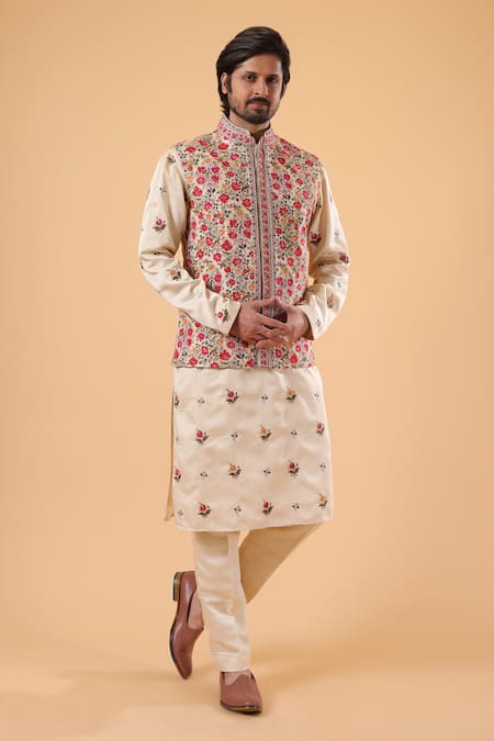 Millionaire Floral Thread Embroidered Bundi Kurta Set 