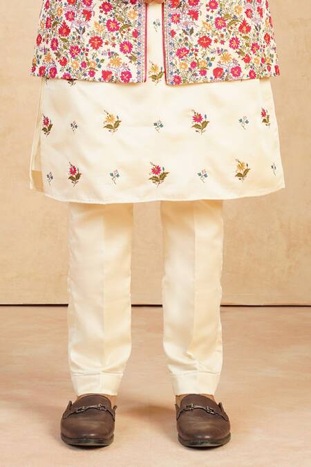 Millionaire_Off White Silk Embroidery Floral Thread Work Sherwani Jacket Set _Online_at_Aza_Fashions