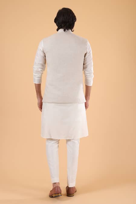 Millionaire Kasab Work Bundi Kurta Set 