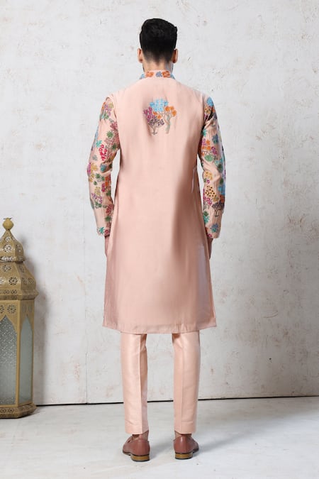 Millionaire Floral Embroidered Kurta Set 