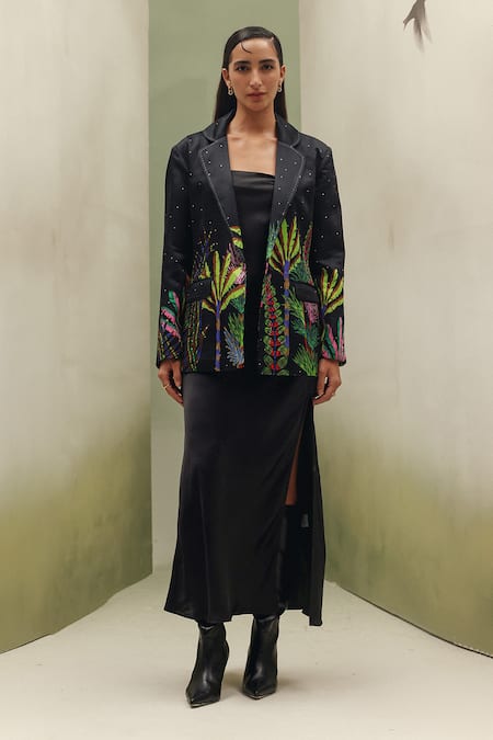 Buy NOIB Black Satin Metallic Thread Riva Night Safari Print Blazer Online at Aza Fashions Buy_NOIB_Black Satin Metallic Thread Riva Night Safari Print Blazer _Online_at_Aza_Fashions