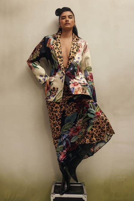 NOIB Black Satin Metallic Thread Riva Wildflower Print Blazer at Aza Fashions NOIB_Black Satin Metallic Thread Riva Wildflower Print Blazer _at_Aza_Fashions