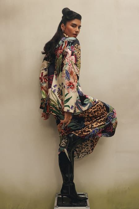 Buy NOIB Black Satin Metallic Thread Riva Wildflower Print Blazer Buy_NOIB_Black Satin Metallic Thread Riva Wildflower Print Blazer