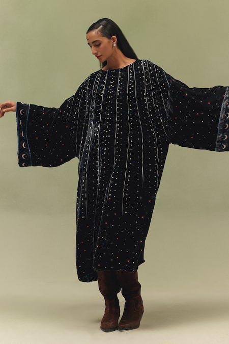 NOIB Ila Shooting Stars Print Kaftan 