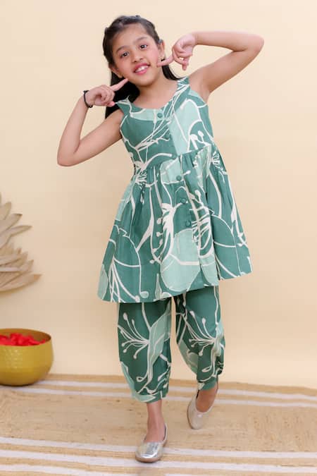 Buy_Kalp_Green Cotton Palm Leaf Print Peplum Kurta And Pant Set _Online_at_Aza_Fashions