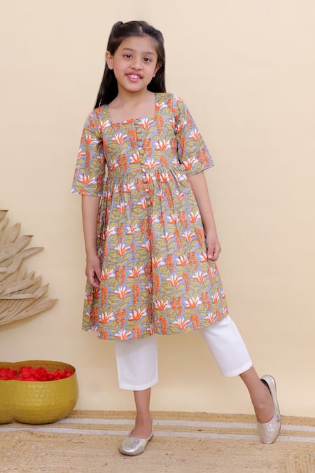 Kalp Orchid Breeze Kurta Pant Set 
