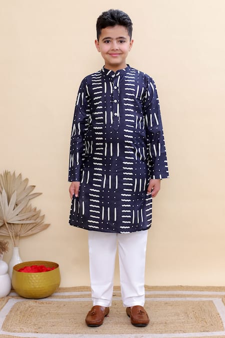 Buy_Kalp_Blue Cotton Midnight Marksman Printed Kurta Set _Online_at_Aza_Fashions