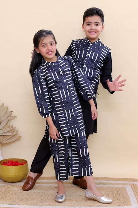 Shop Kalp Blue Cotton Midnight Block Print Palazzo Set Shop_Kalp_Blue Cotton Midnight Block Print Palazzo Set